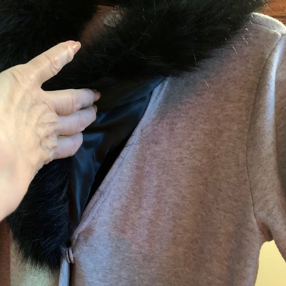Tristan, Cardigan, Jacket, with faux fur collar, Snap buttons, Size L/M. Grey. - Picture 4 of 12